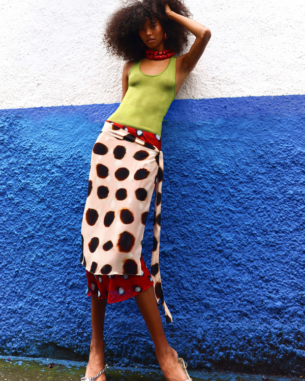 Rheta Falda elegante mujer