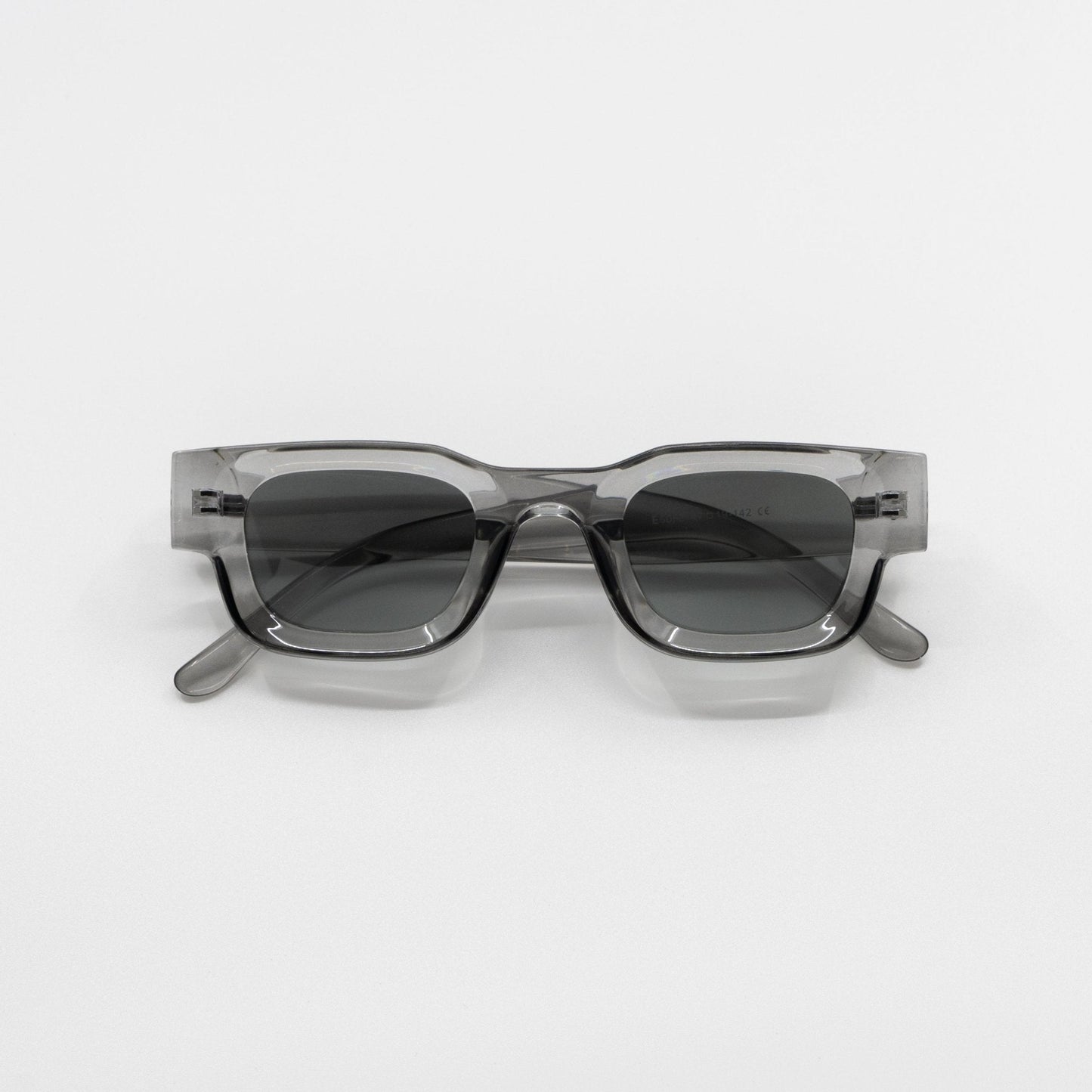 Gafas de sol cuadradas SEMBO Crystal – montura transparente con lentes grises | Arloow